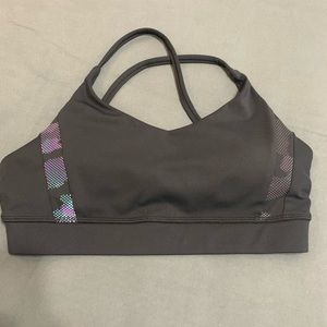 Zyia camo reflective brilliant sports bra small